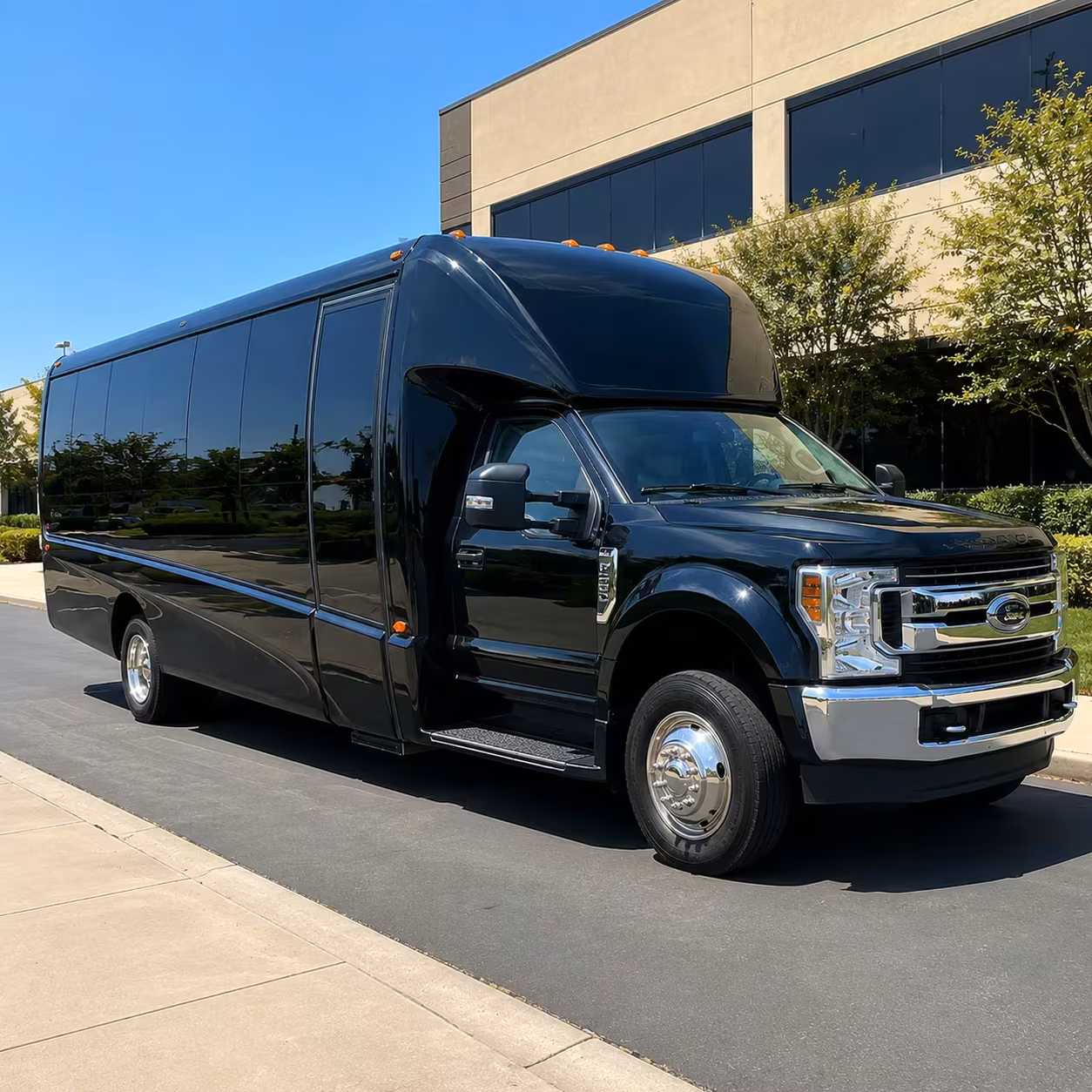 15 passenger minibus