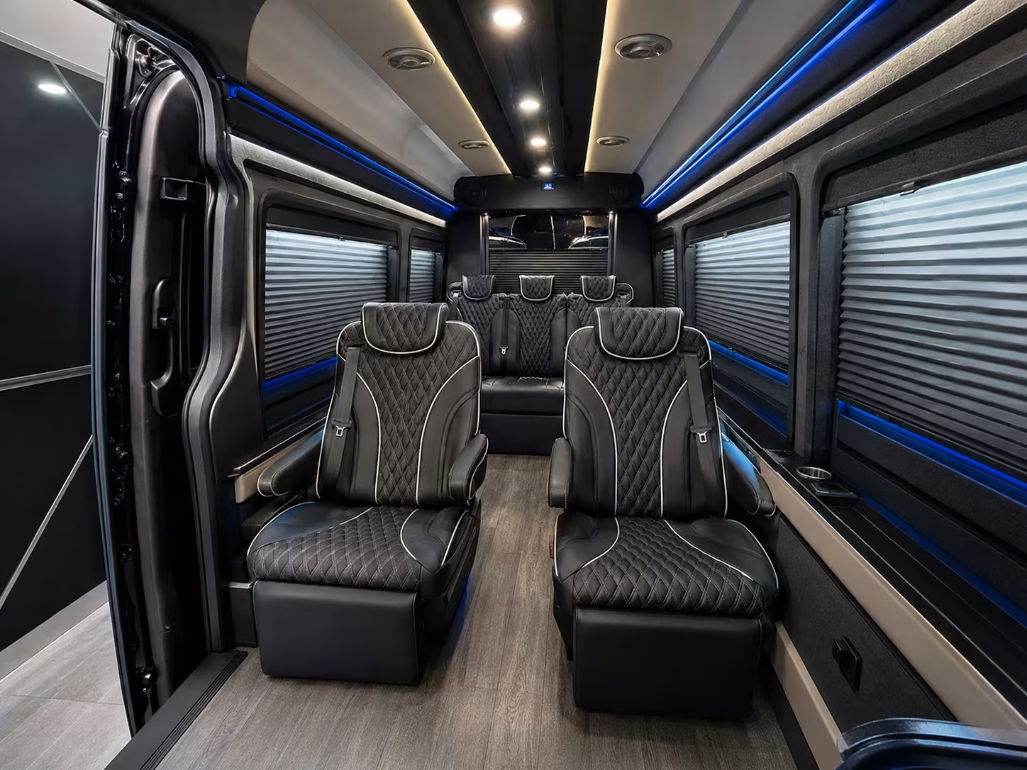 group airport pickup transportation in pasadena