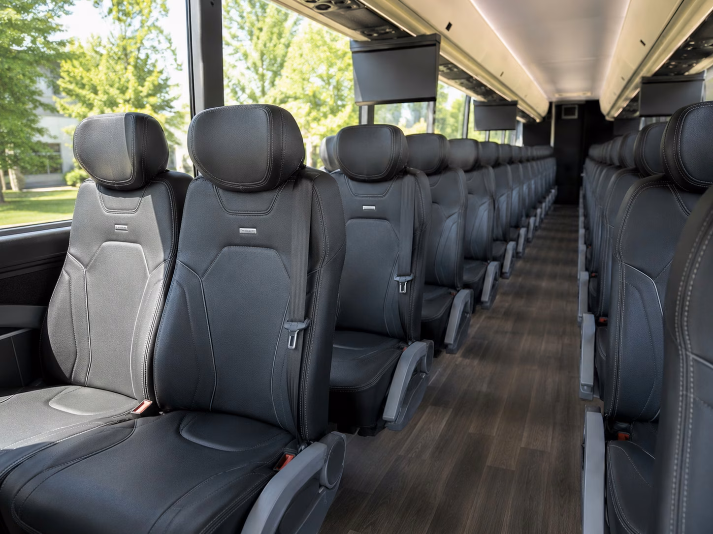 how trip distance and duration affect charter bus rates in pasadena