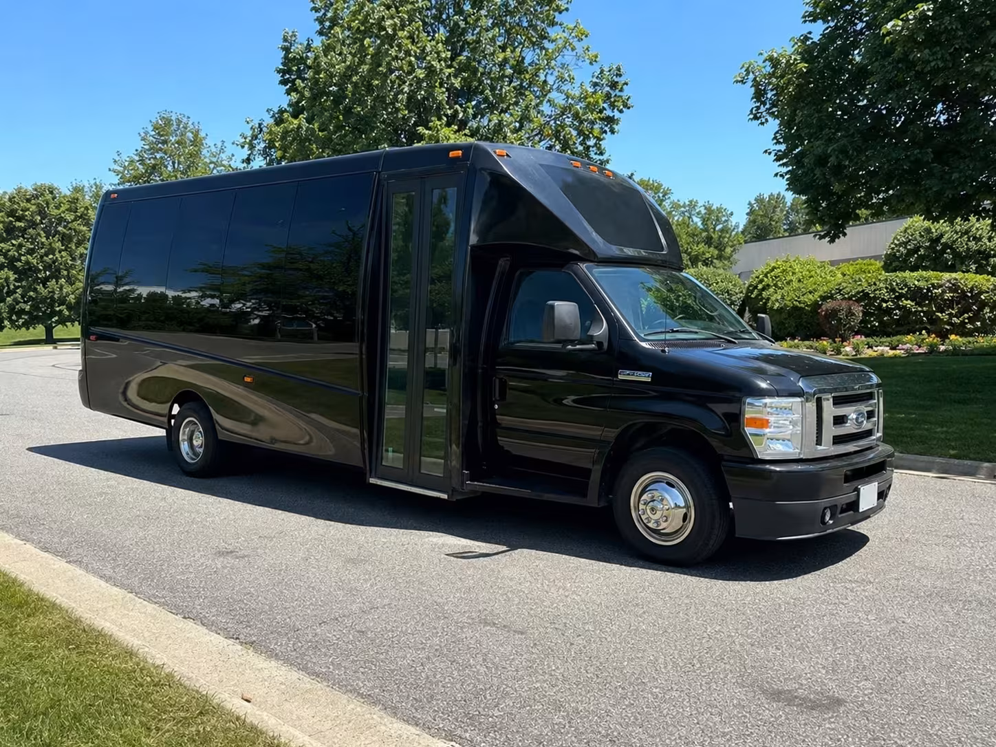 pasadena brewery tour and private event party bus rentals