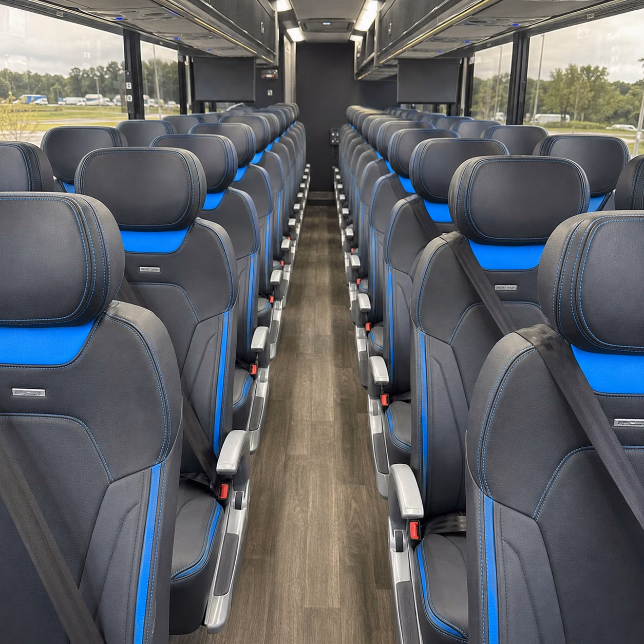 pasadena charter bus rentals that replace employee rideshares