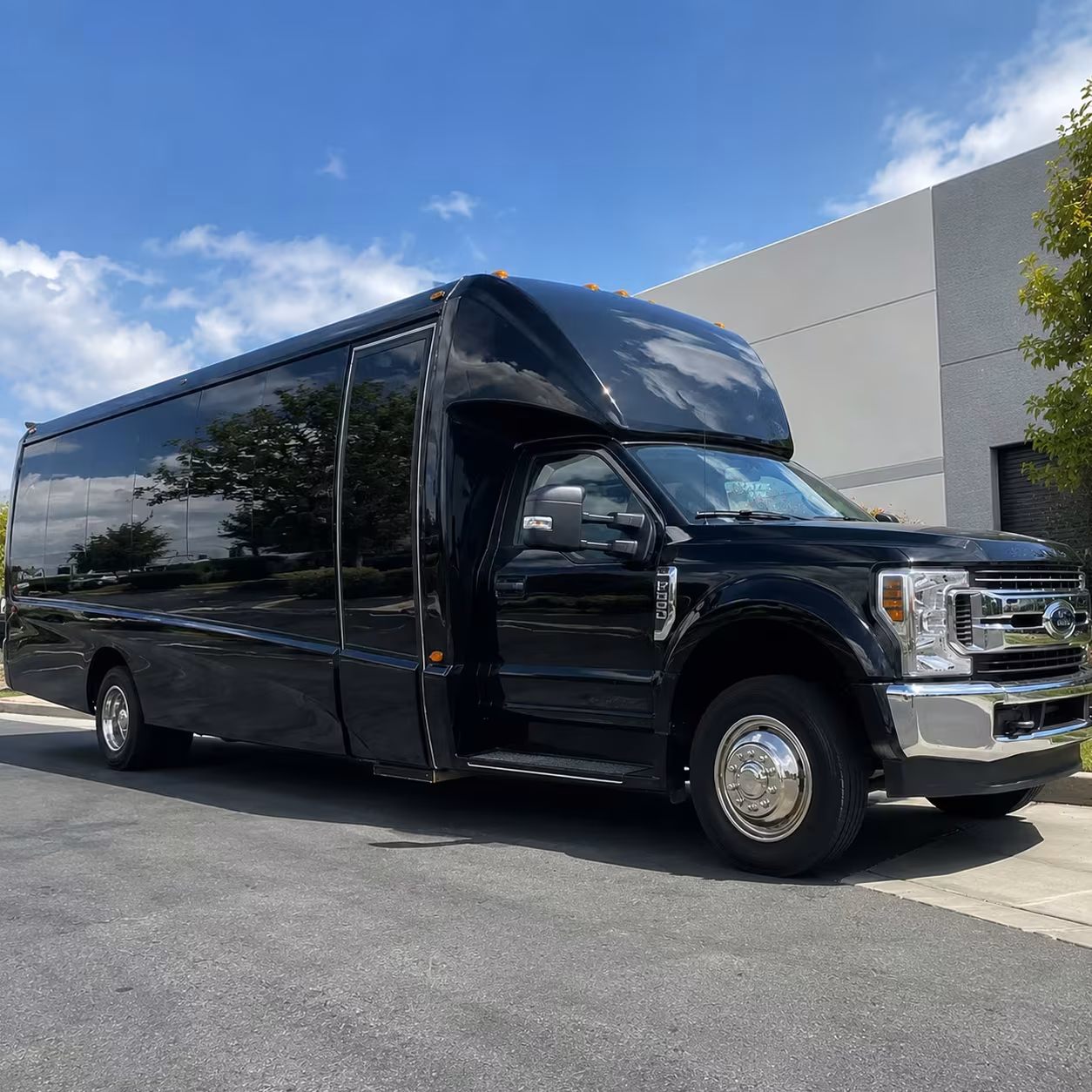 pasadena event transportation